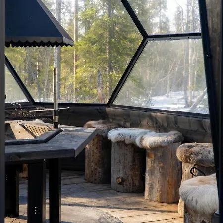 North Amber By In Lapland ليفي